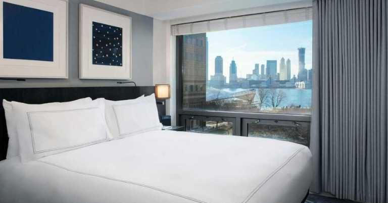 where to stay in new york city with teenager