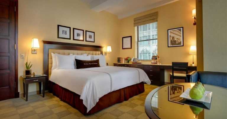 where to stay in new york city with teenager